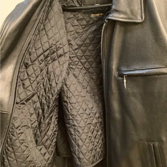Wilsons Lined Black Leather Jacket - Picture 2 of 8